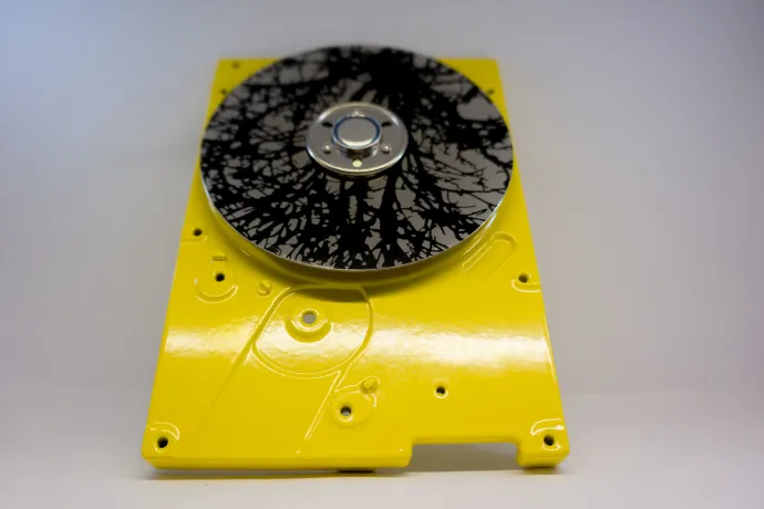 Tree I - a hard drive sculpture by Dominik Jais Tree I - a hard drive sculpture by Dominik Jais