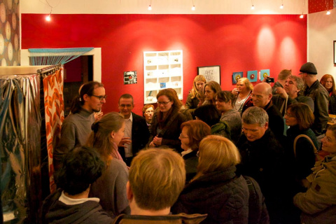 Grand opening of "das schöne Raumschiff kehrt zurück" Grand opening of "das schöne Raumschiff kehrt zurück"