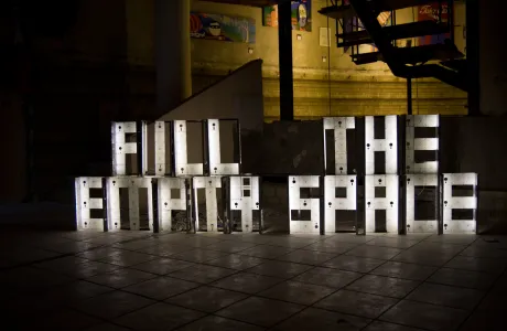 Fill the EmptySpace - interactive 3.5 floppy disk sculpture by artist Dominik Jais Fill the EmptySpace - interactive 3.5 floppy disk sculpture by artist Dominik Jais